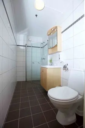 Basic Tek Büyük veya İki Ayrı Yataklı Oda