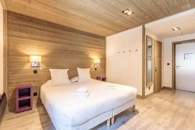 Superior Tek Büyük veya İki Ayrı Yataklı Oda