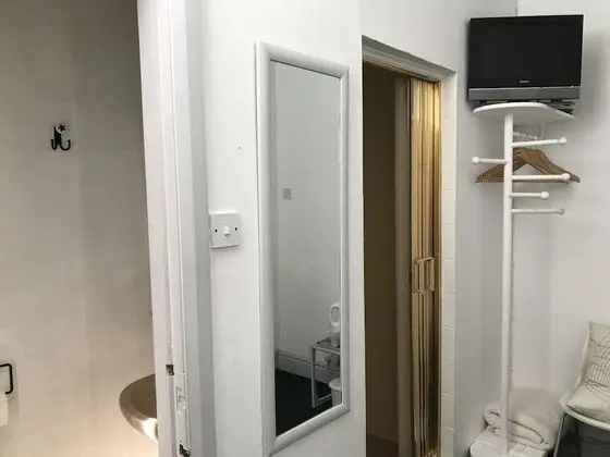 Tek Kişilik Oda