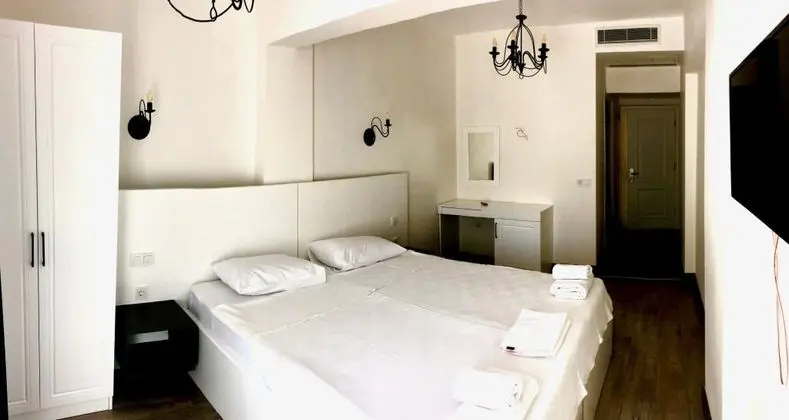Bahçe Katı Standart Oda