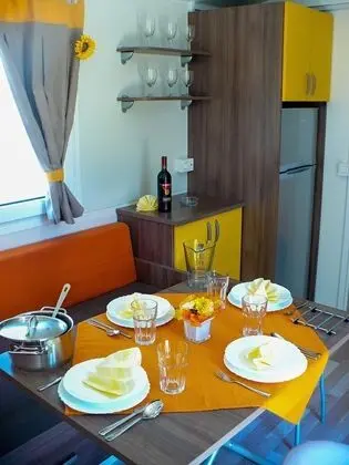 Family Karavan, 2 Yatak Odası