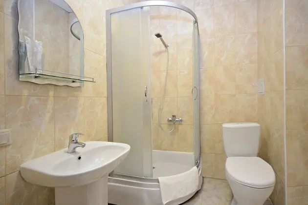 Comfort Tek Büyük Yataklı Oda