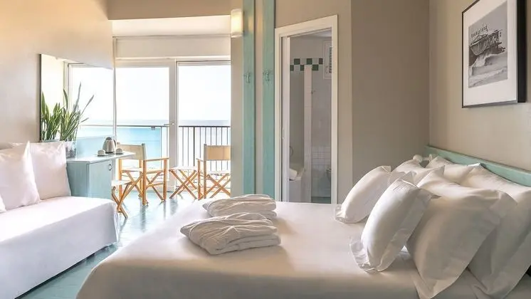 Superior Oda, Deniz Manzaralı