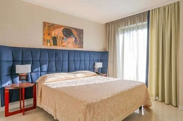 Club Büyük Yataklı Tek Kişilik Oda