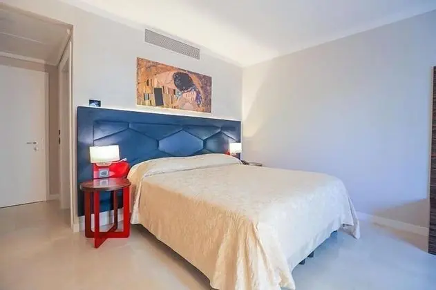 Club Büyük Yataklı Tek Kişilik Oda