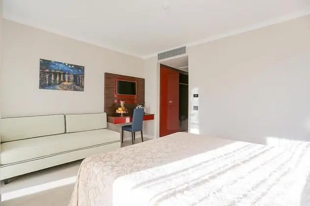 Club Büyük Yataklı Tek Kişilik Oda