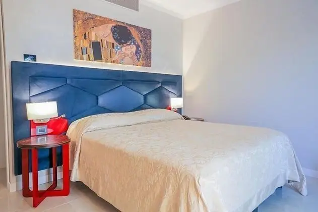 Club Büyük Yataklı Tek Kişilik Oda