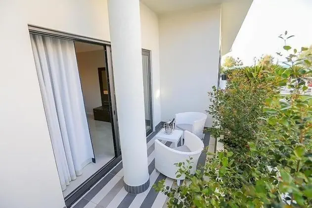 Club Büyük Yataklı Tek Kişilik Oda