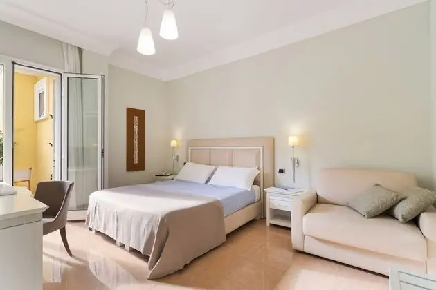 Tek Büyük veya İki Ayrı Yataklı Oda