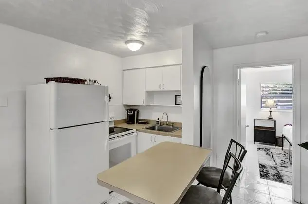Apart Daire, 1 Yatak Odası, Avlu Manzaralı, Avlu