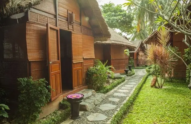Bungalov, Bahçe Manzaralı