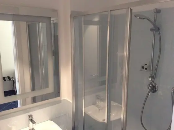 Standard Tek Büyük Yataklı Oda, Balkon