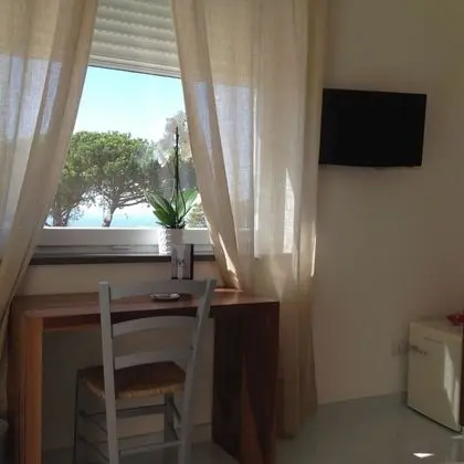 Superior Tek Büyük Yataklı Oda, Balkon, Deniz Manzaralı