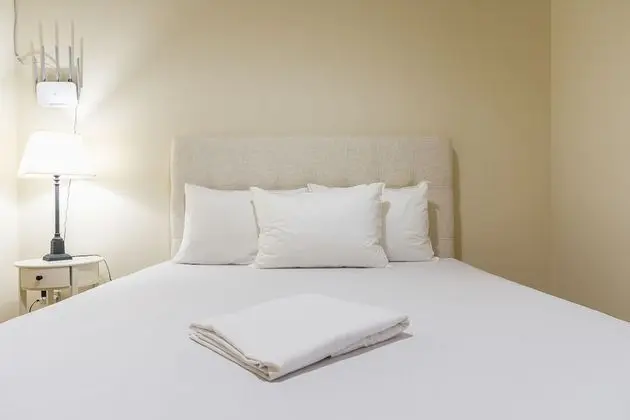 Apart Daire (Victoria Queens Paradise near Metro)