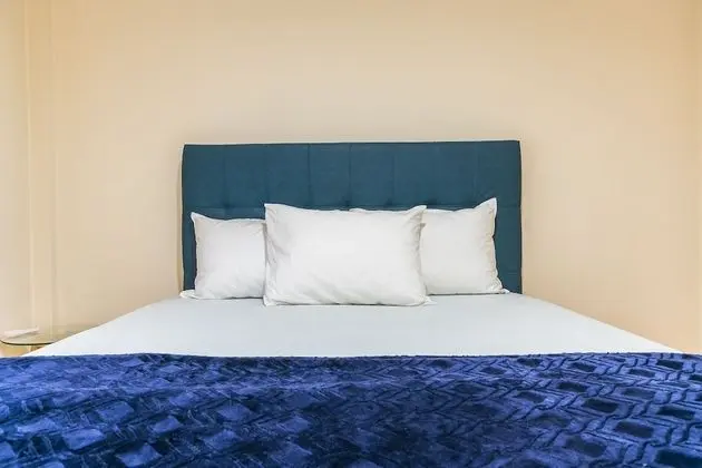 Apart Daire (Victoria Queens Paradise near Metro)