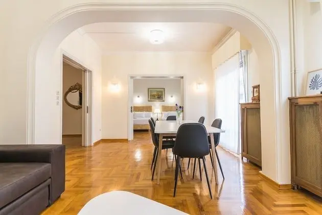 Apart Daire (Victoria Queens Paradise near Metro)