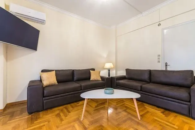 Apart Daire (Victoria Queens Paradise near Metro)