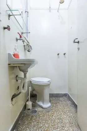 Apart Daire (Victoria Queens Paradise near Metro)