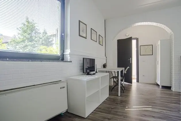 Apart Daire, 1 Yatak Odası, Küçük Mutfak, Bahçe Manzaralı
