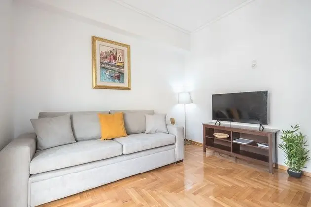 Apart Daire (Victoria Secret 1 min from Metro)