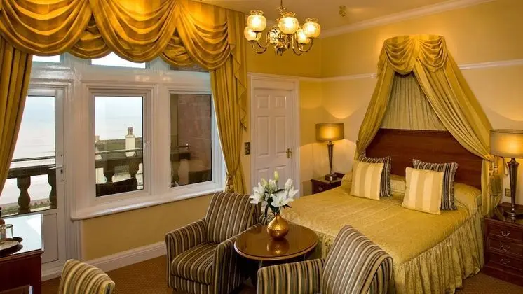 Deluxe Tek Büyük veya İki Ayrı Yataklı Oda, Deniz Manzaralı