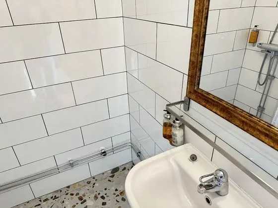 Tek Büyük Yataklı Oda, 2 Tek Kişilik Yatak