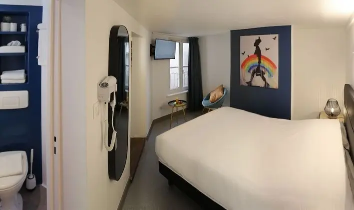 Standard Tek Büyük Yataklı Oda
