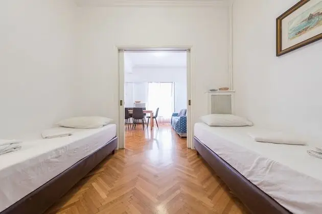 Apart Daire (Victoria Sun above Metro)