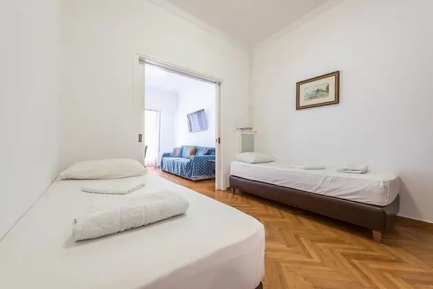 Apart Daire (Victoria Sun above Metro)