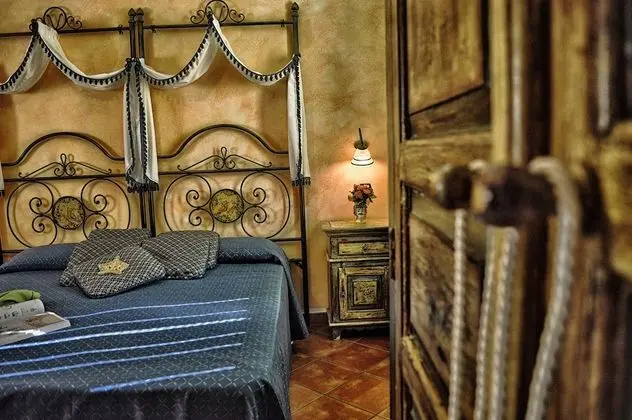 Tek Büyük Yataklı Oda