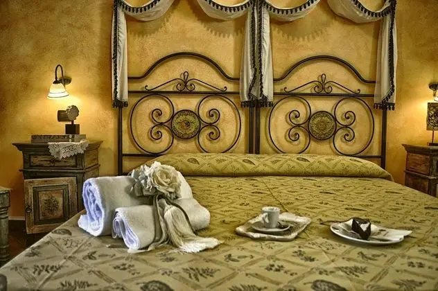 Tek Büyük Yataklı Oda