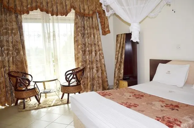 Deluxe Tek Büyük Yataklı Oda, Bahçe Manzaralı