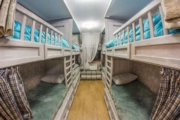Ortak Ranzalı Oda, Karma Ranzalı Oda (8 beds)