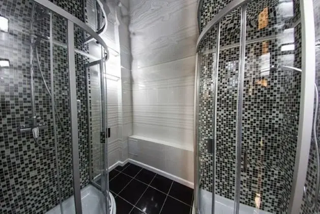 Ortak Ranzalı Oda, Karma Ranzalı Oda (8 beds)