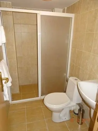 Ground floor Room (With Window)