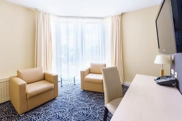 Junior Süit, 2 Tek Kişilik Yatak