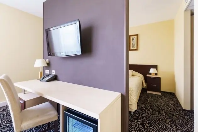 Junior Süit, 2 Tek Kişilik Yatak