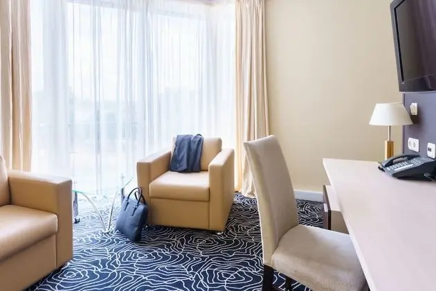 Junior Süit, 2 Tek Kişilik Yatak