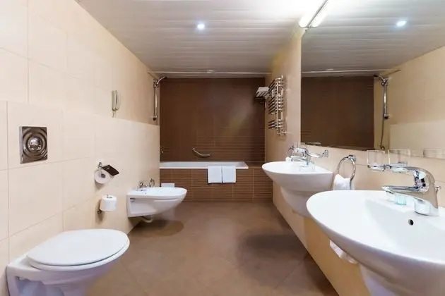 Junior Süit, 2 Tek Kişilik Yatak