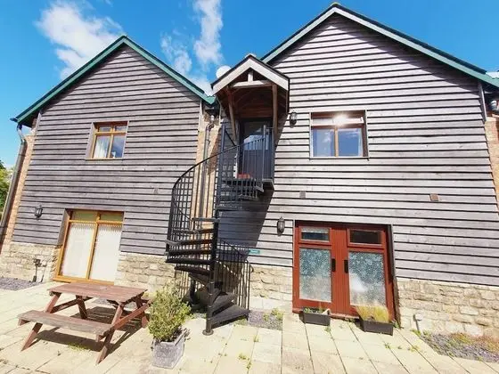Deluxe Çatı Katı (Loft), 2 Yatak Odası, Havuz Kullanımı, Bahçe Manzaralı