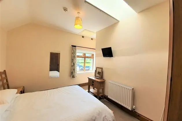 Deluxe Çatı Katı (Loft), 2 Yatak Odası, Havuz Kullanımı, Bahçe Manzaralı