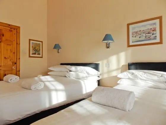 Dört Kişilik Oda (Ensuite)