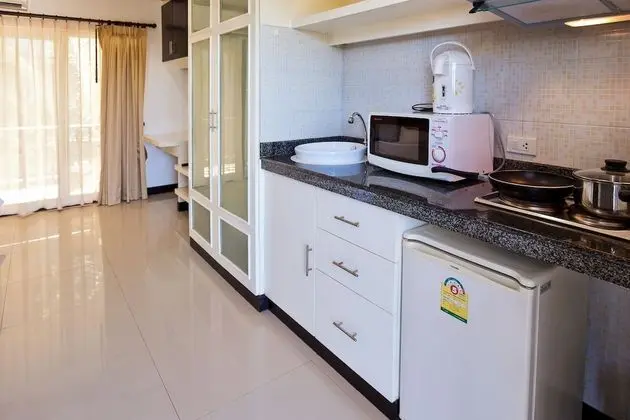 Studio Apartment