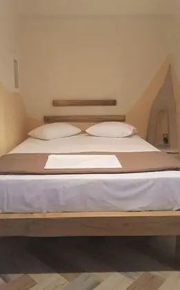 Design Tek Büyük Yataklı Oda