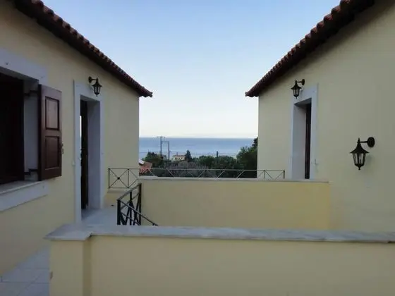 Stüdyo, Deniz Manzaralı (For 4)