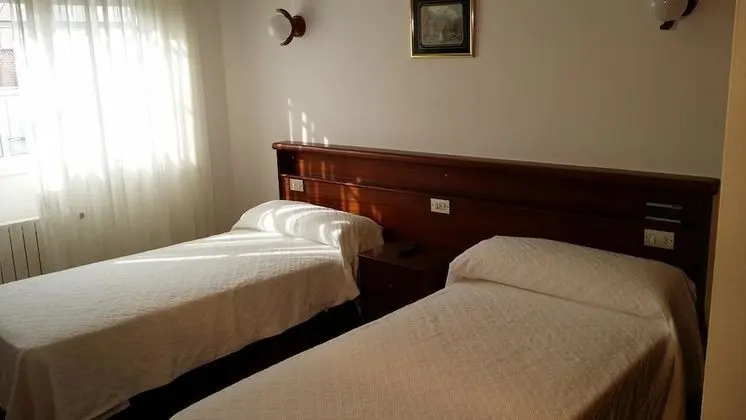 Tek Büyük veya İki Ayrı Yataklı Oda