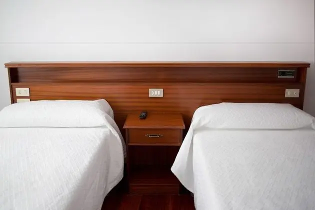 Tek Büyük veya İki Ayrı Yataklı Oda