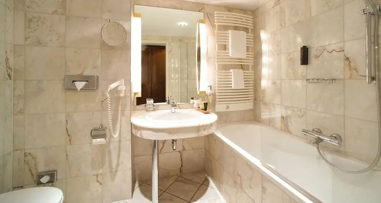 Deluxe İki Ayrı Yataklı Oda, Park Manzaralı, Bahçeli