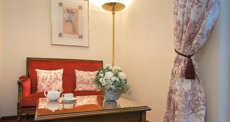 Deluxe Tek Büyük Yataklı Oda, Tepe Manzaralı