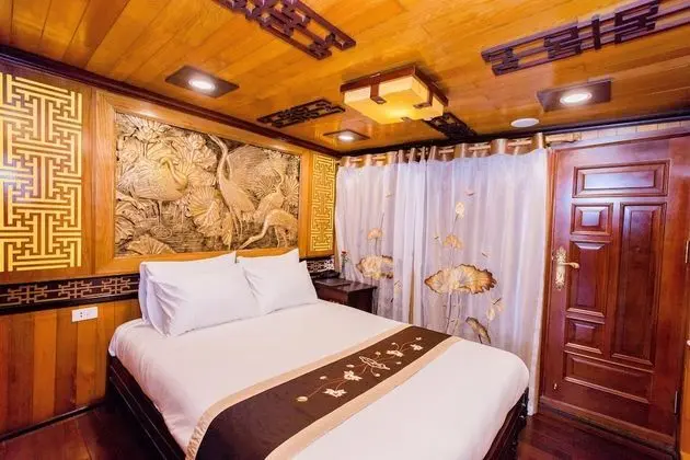 Deluxe Tek Büyük veya İki Ayrı Yataklı Oda, Deniz Manzaralı